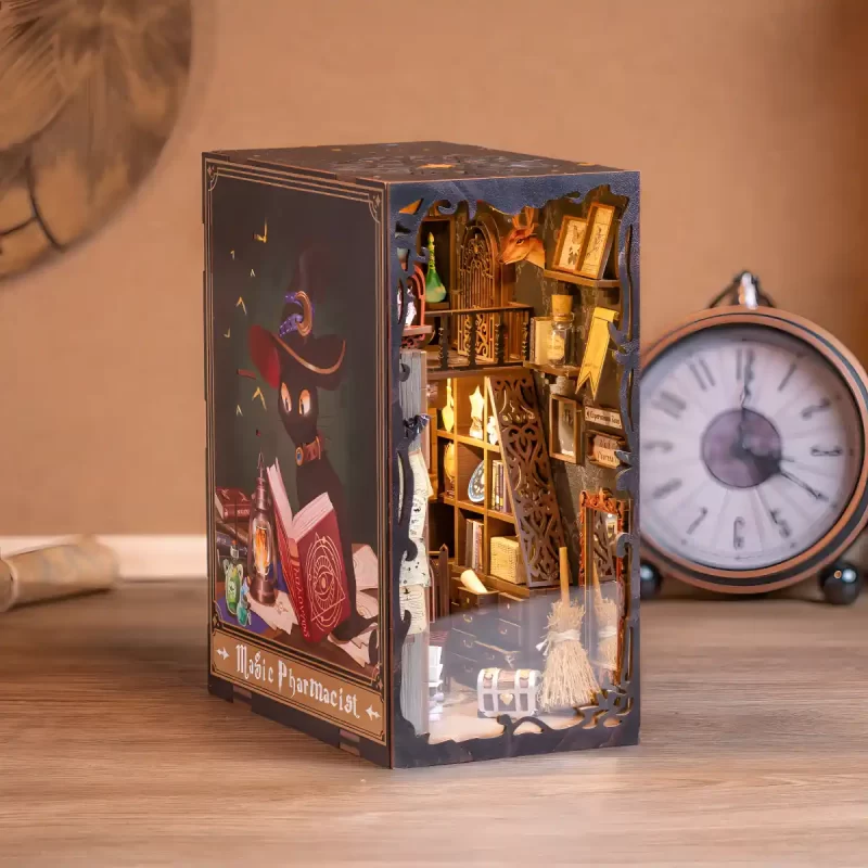 Magic Pharmacist DIY Book Nook Kit | Rofuntime