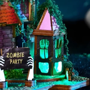 Glow-in-the-Dark Miniature House, Halloween Night Miniature House, Color-changing Halloween Lights