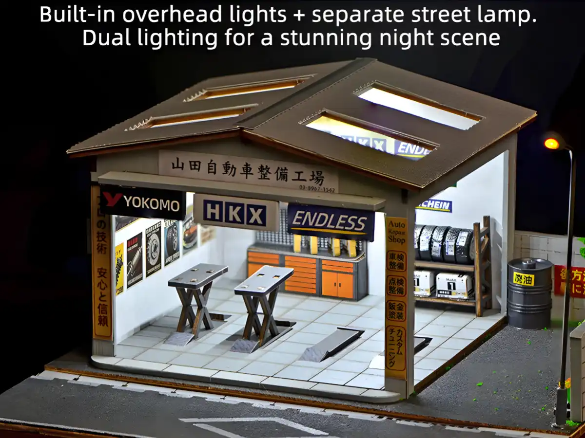 Dual lighting of Yamada Car Workshop Miniature Kit, street lamp and overhead lights.