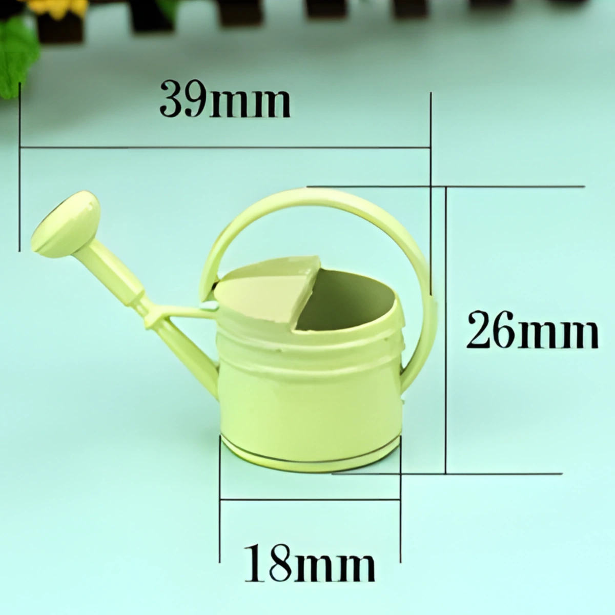 Miniature watering can dimension guide for miniature house decoration and themed miniature accessories.