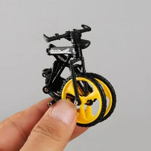 Handholding folded black DIY miniature bicycle kit for bookshelf decor and dollhouses