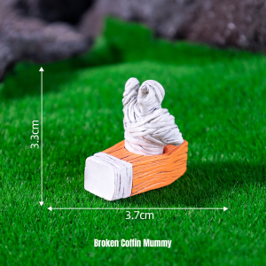 Miniature coffin decor with bandaged mummy figure for miniature Halloween accessories and spooky scene building