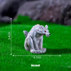 Crouching grey werewolf miniature figurines with red eyes for Halloween miniature scene