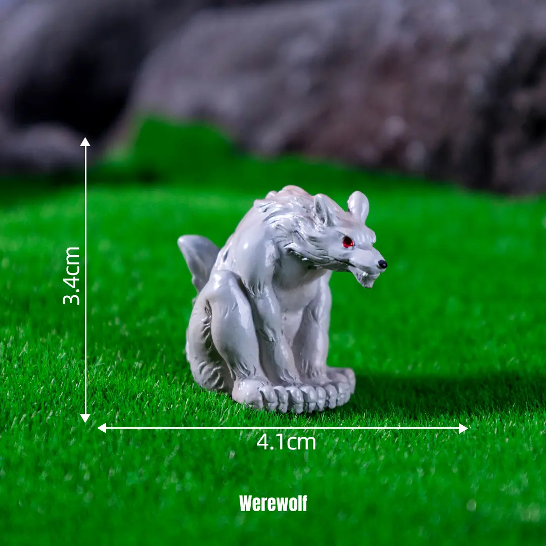 Crouching grey werewolf miniature figurines with red eyes for Halloween miniature scene